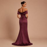Lorena - Rochie maxi satinat cu umeri descoperiți și fante înaltă