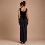 Gabriella – rochie lungă neagră cu detalii structurale