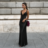 Verónica - Rochie maxi satinată cu corset structurat și siluetă sirenă