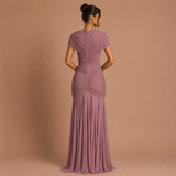Raquel - Rochie maxi plisată cu talie descoperită și siluetă sirenă