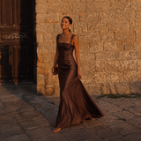 Elena - Rochie maxi satinat cu bretele late și siluetă sirenă
