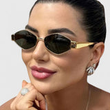 "Makynna | Ochelari de Soare Luxoși"