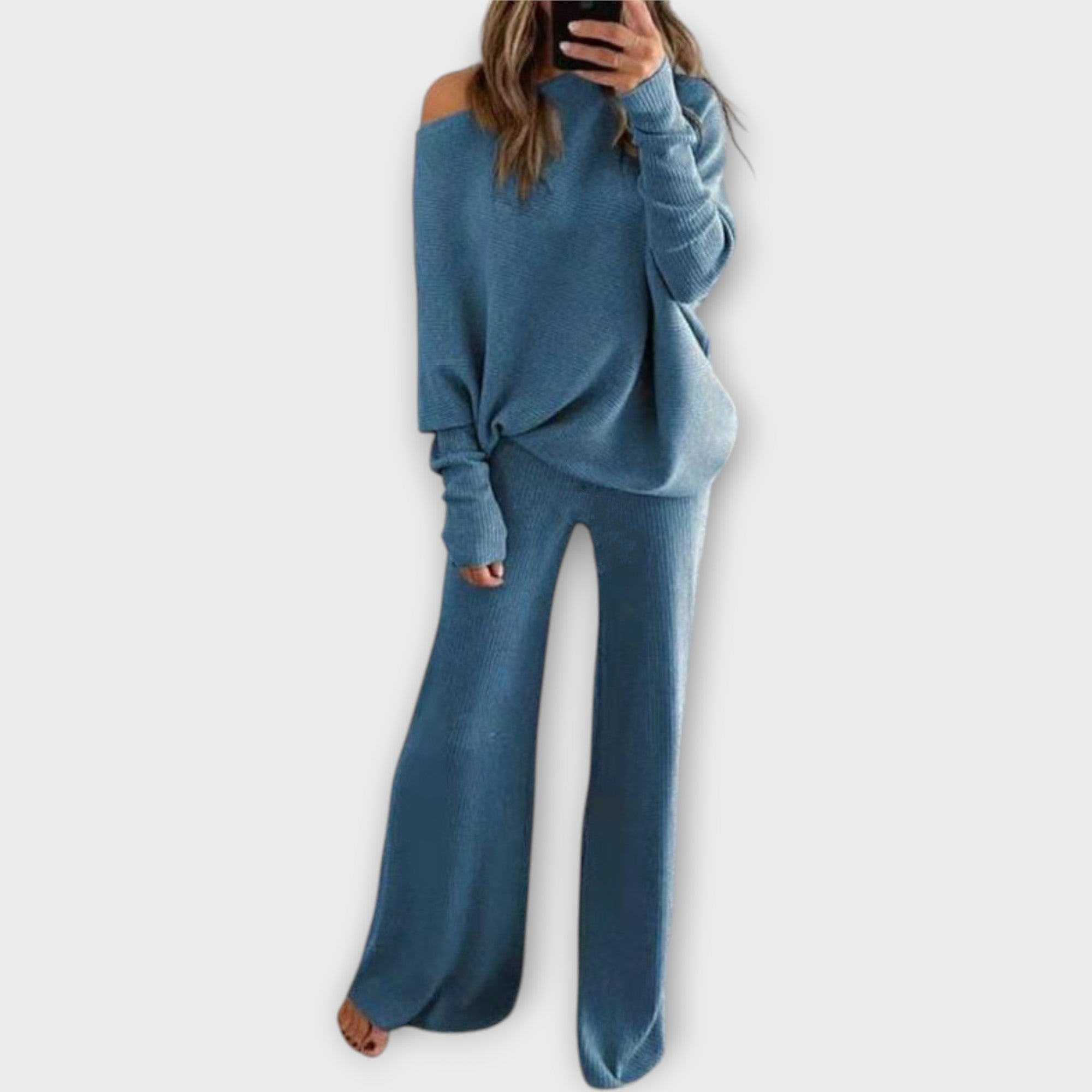 Estelle | Set tricotat cu pantaloni largi și pulover deschis